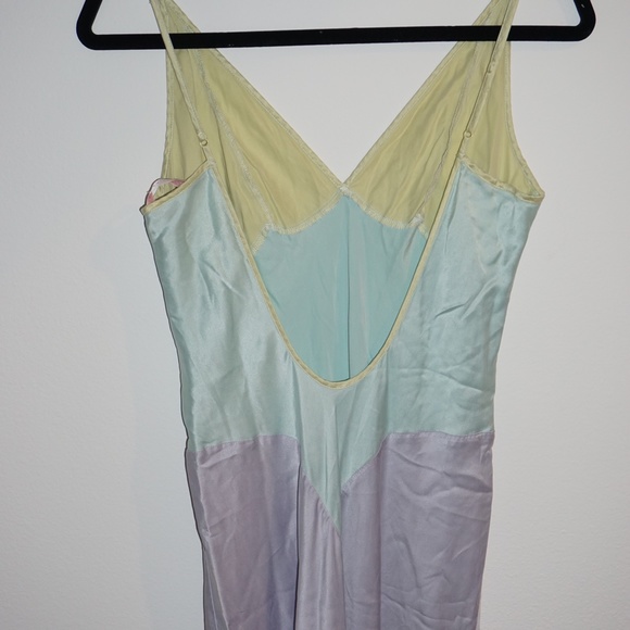 Victoria Secret Chemise Maxi Lingerie Small 100% Silk Nightgown Slip Tri-Color - Picture 7 of 7